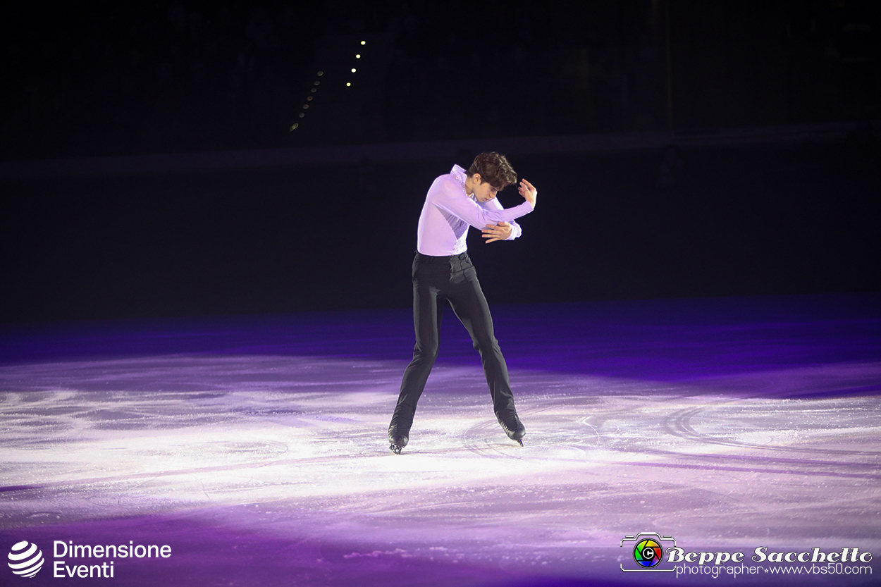 VBS_1574 - Monet on ice.jpg